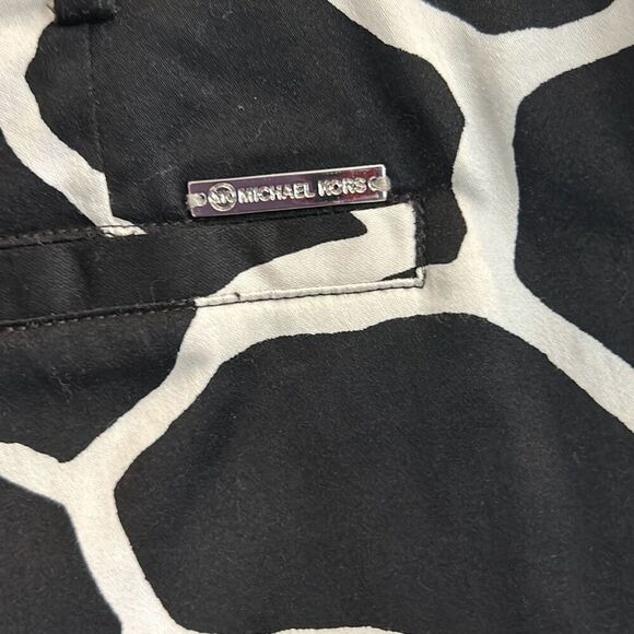 B84 Michael, Michael Kors black/white giraffe print size 6 - Picture 6 of 9